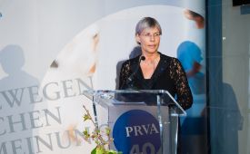 Vlnr.: Ingrid Vogl mit PRVA-Rückblicken, Einblicken und Ausblicken © PRVA/Jana Madzigon
